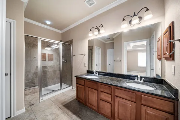 $2,395 | 153 East Montfair Boulevard, The Woodlands, TX 77382