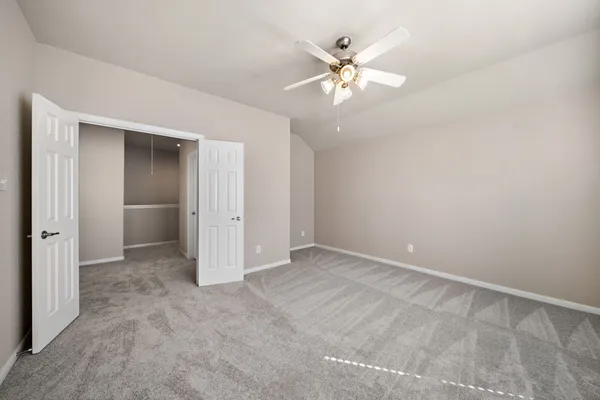 $2,395 | 153 East Montfair Boulevard, The Woodlands, TX 77382