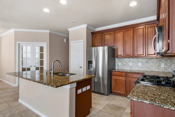 $2,395 | 153 East Montfair Boulevard, The Woodlands, TX 77382