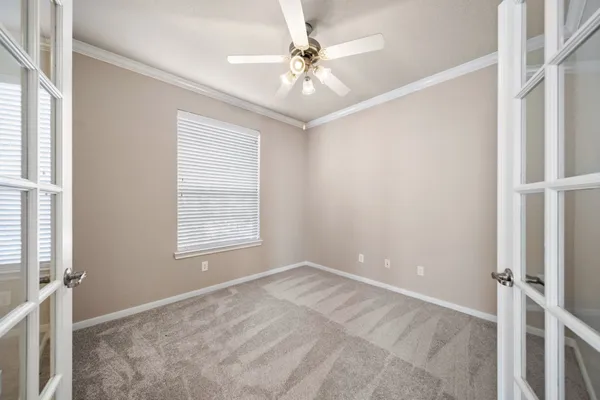 $2,395 | 153 East Montfair Boulevard, The Woodlands, TX 77382