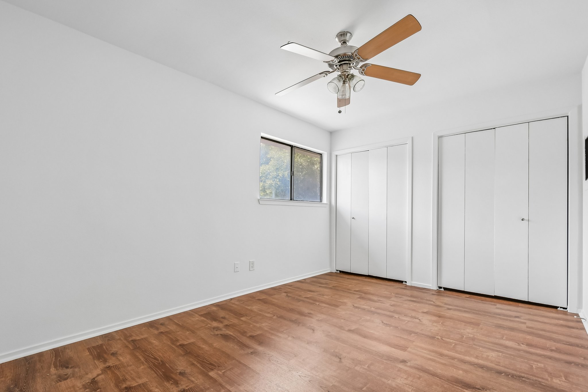 4202 Hudson Bend Road, Unit B Austin, TX 78734 - Photo 17 of 26 wooden floor in an empty room