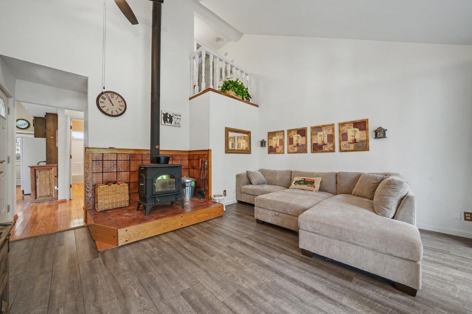 27281 Barton Road Pioneer, CA 95666 - Photo 21 of 71