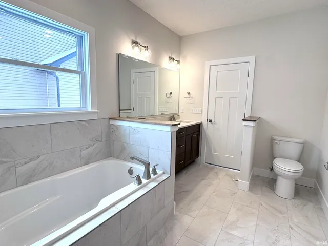 $629,900 | 4190 Millingden Trail, West Lafayette, IN 47906