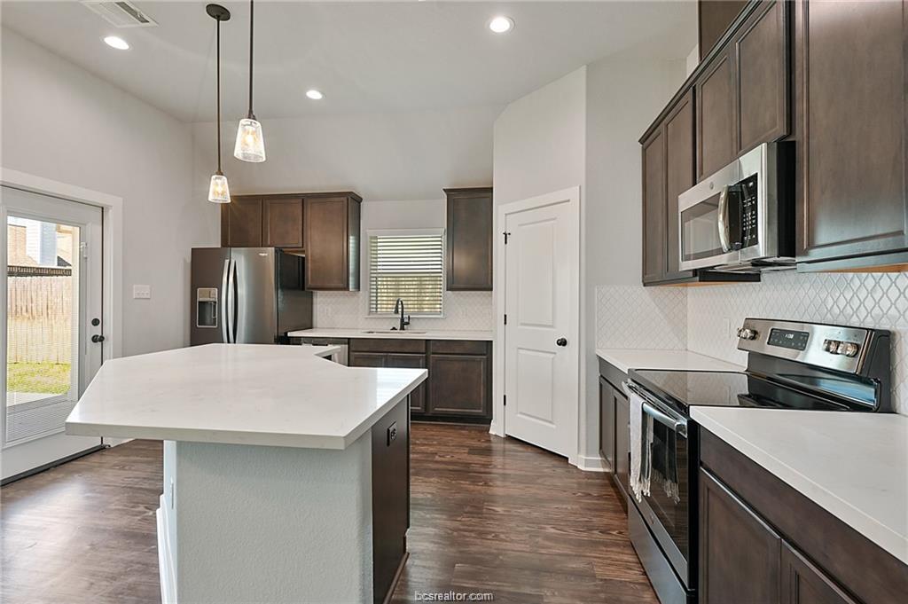 3409 Alsace Court Bryan, TX 77808 - Photo 5 of 21