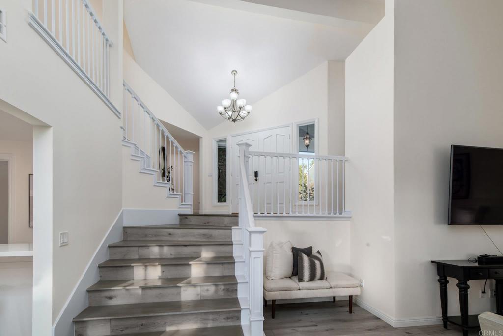 2515 Luciernaga Street Carlsbad, CA 92009 - Photo 22 of 58