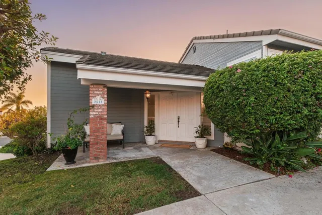 $1,737,000 | 2515 Luciernaga Street, Carlsbad, CA 92009