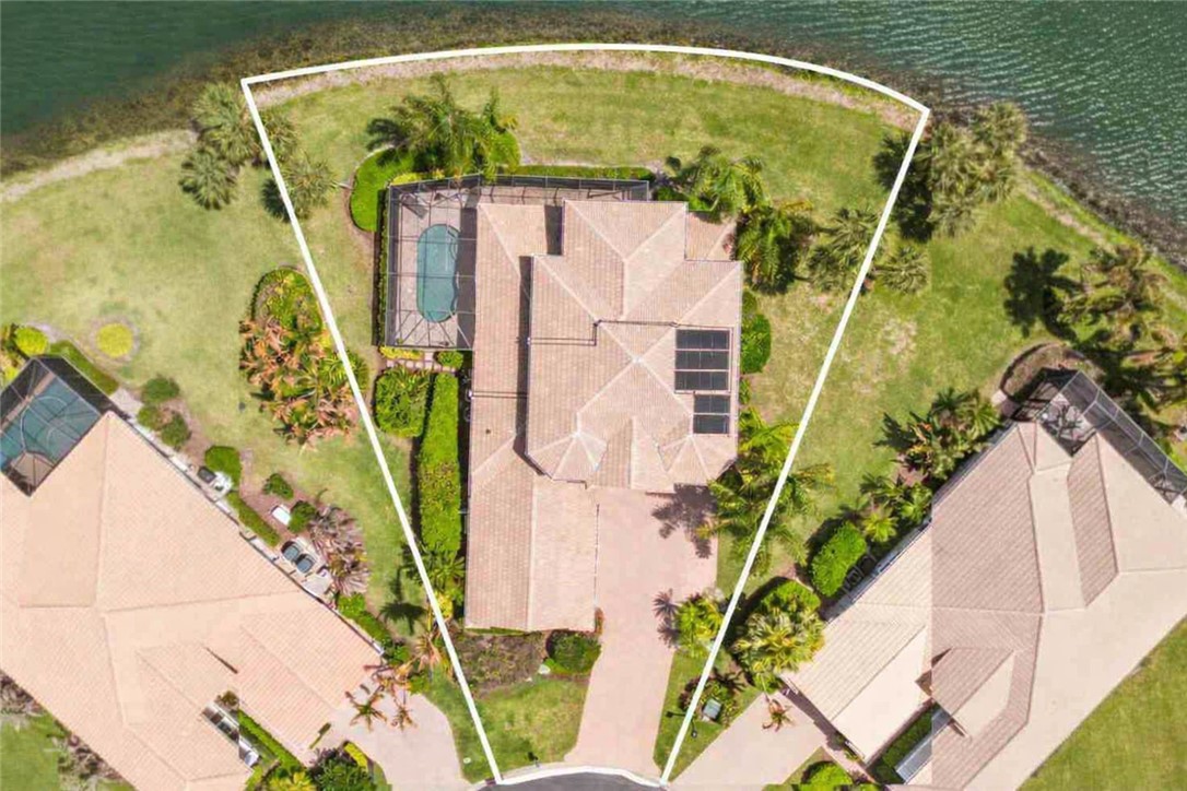 1286 Riverside Place Vero Beach, FL 32963 - Photo 4 of 36