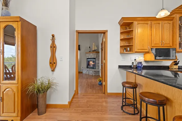 $1,074,900 | 7207 Fairview Road, Denmark, WI 54208