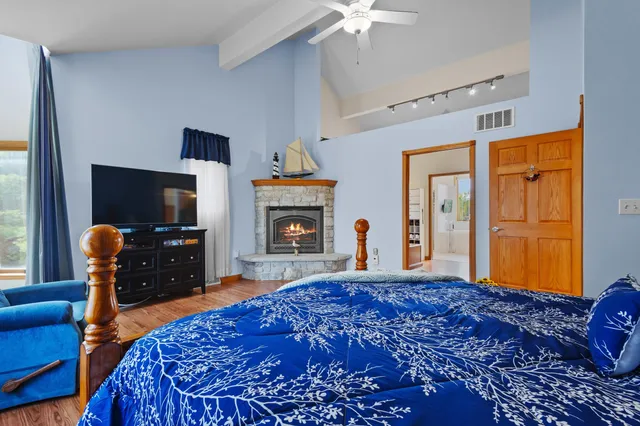 $1,074,900 | 7207 Fairview Road, Denmark, WI 54208