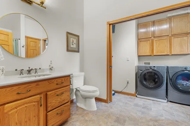 $1,074,900 | 7207 Fairview Road, Denmark, WI 54208