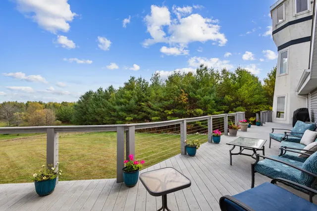 $1,074,900 | 7207 Fairview Road, Denmark, WI 54208