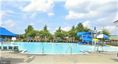 42817 Pilgrim Square Chantilly, VA 20152 - Photo 14 of 14 Community