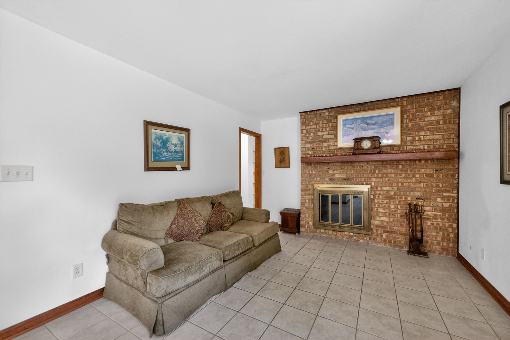 112 Stoney Creek Road DeKalb, IL 60115 - Photo 17 of 45