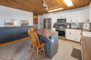 929 Patria Road Warnerville, NY 12187 - Photo 9 of 50 20251209014012070096000000