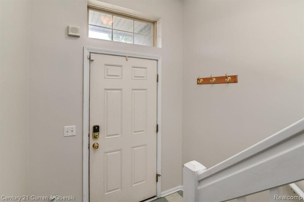 4211 Schaefer Road Dearborn, MI 48126 - Photo 24 of 28