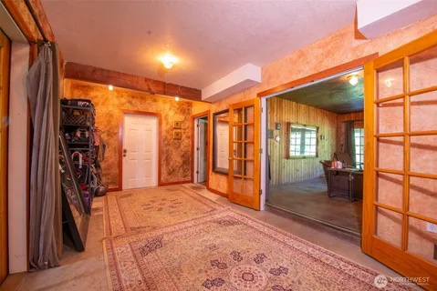 $2,500,000 | 1106 254th Avenue Northeast, Sammamish, WA 98074