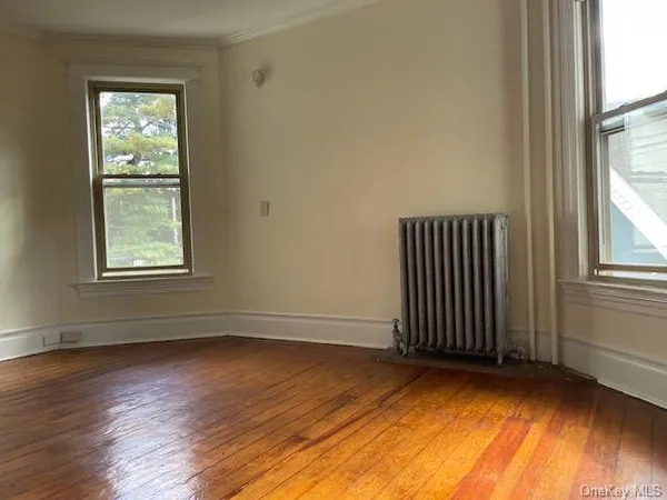 $1,300 | 137 West Main Street, Unit 4, Port Jervis, NY 12771