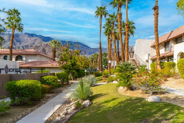 $425,000 | 343 West Mariscal Road, Palm Springs, CA 92262