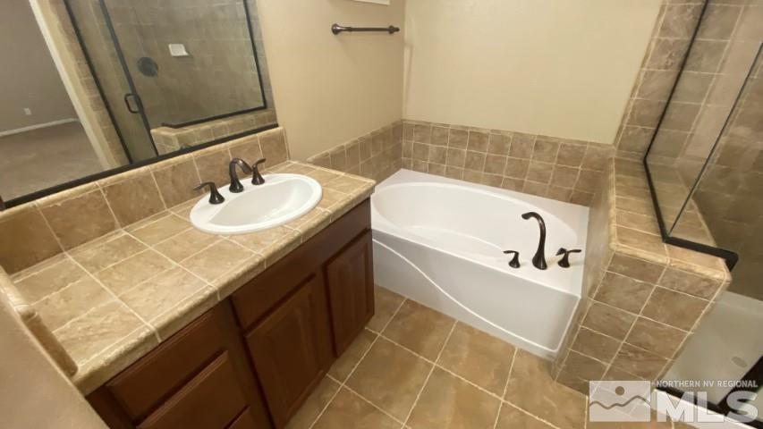 1705 Dark Horse Road, Unit B Reno, NV 89521 - Photo 15 of 18 Photo 15