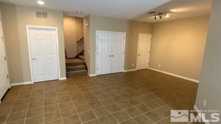 1705 Dark Horse Road, Unit B Reno, NV 89521 - Photo 5 of 18 Photo 5