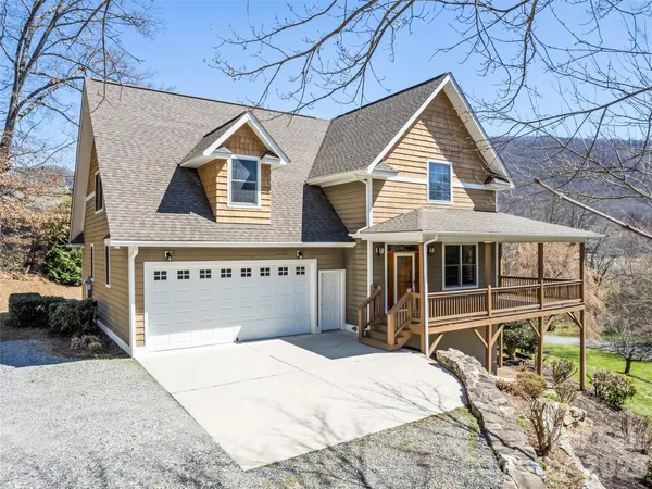 $699,900 | 184 Silent Forest Drive, Canton, NC 28716