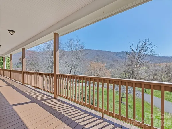 $699,900 | 184 Silent Forest Drive, Canton, NC 28716