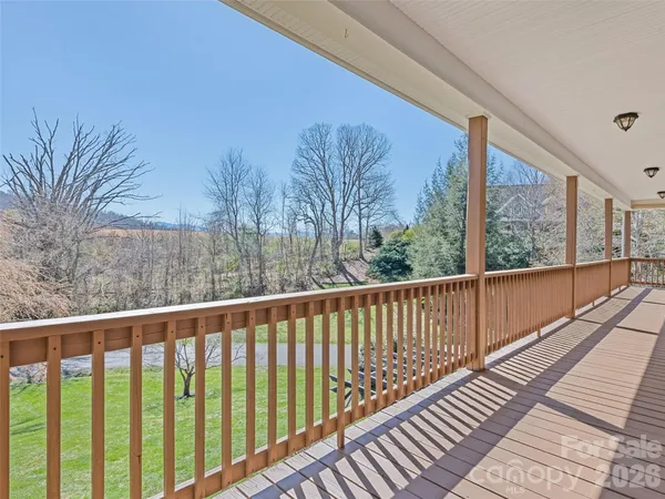 $699,900 | 184 Silent Forest Drive, Canton, NC 28716