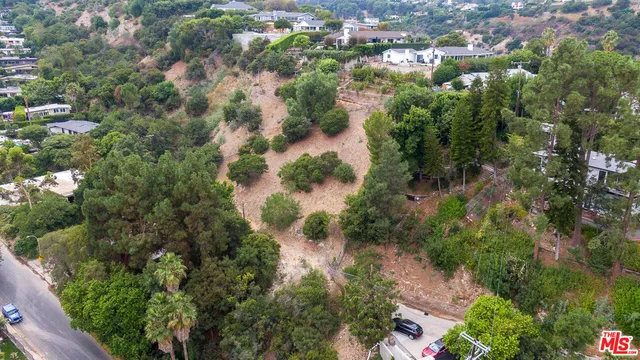 $140,000 | 3923 Deer Avenue, Sherman Oaks, CA 91423