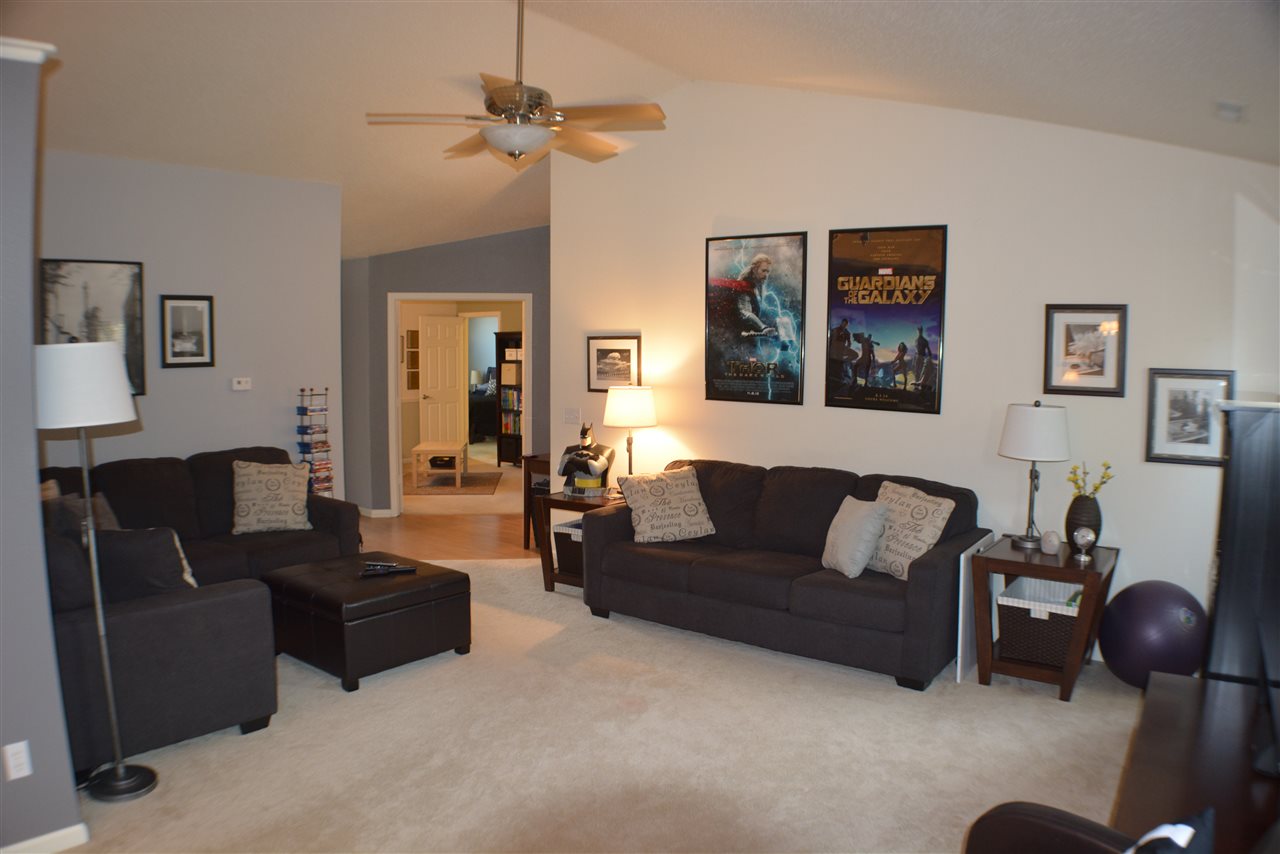 1046 Springwater Road Kokomo, IN 46902 - Photo 3 of 18