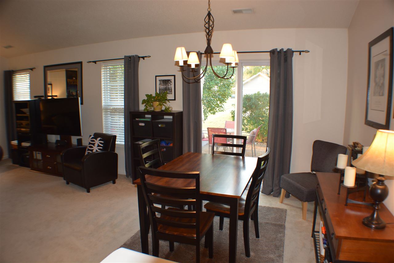 1046 Springwater Road Kokomo, IN 46902 - Photo 5 of 18