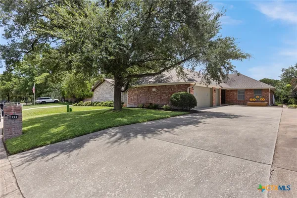$375,000 | 2101 Chisholm Trail, Salado, TX 76571