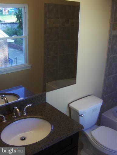 8104 Edwill Avenue Rosedale, MD 21237 - Photo 19 of 21 Bath