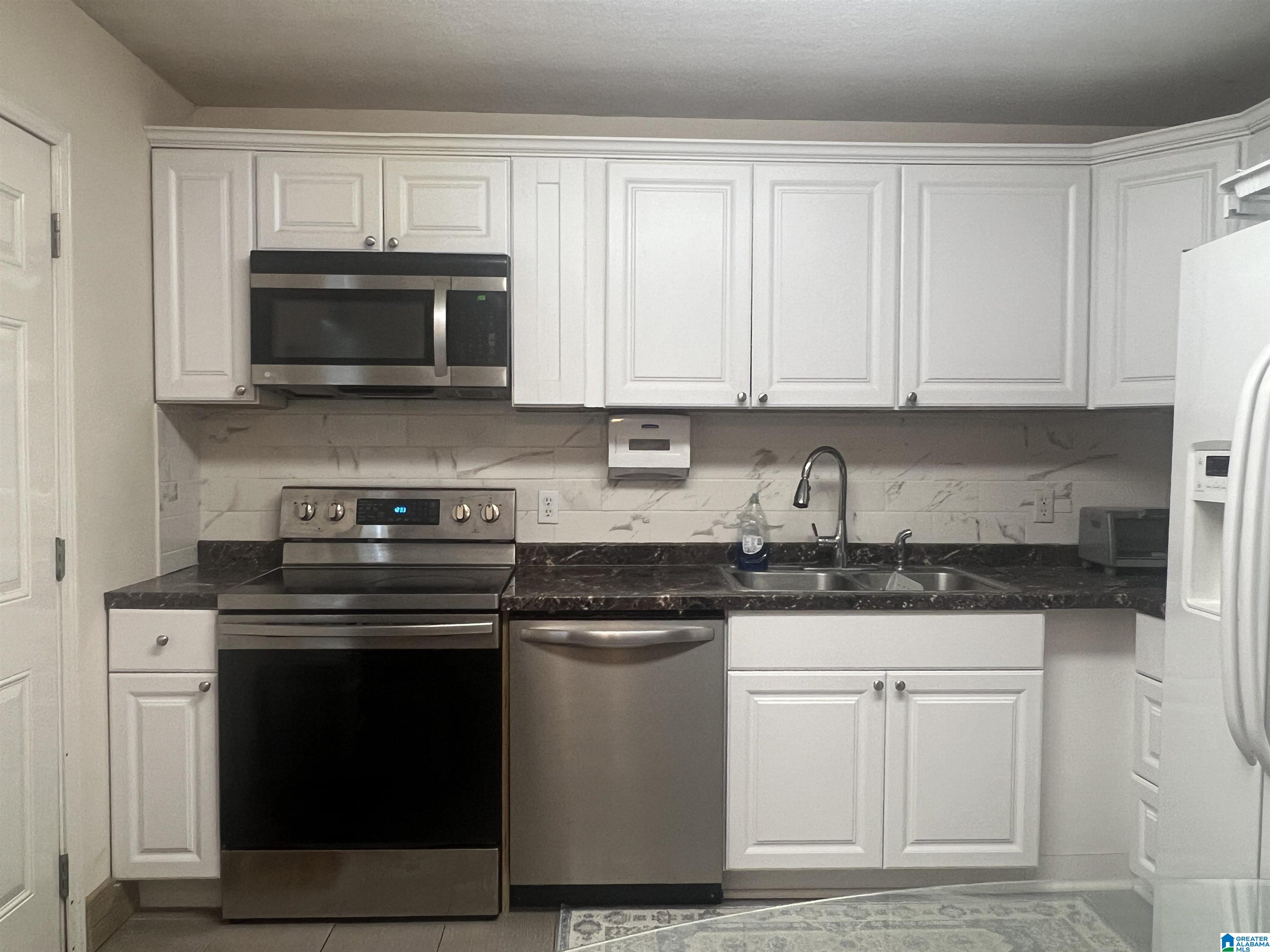 1259 Stevens Road Bessemer, AL 35022 - Photo 7 of 25