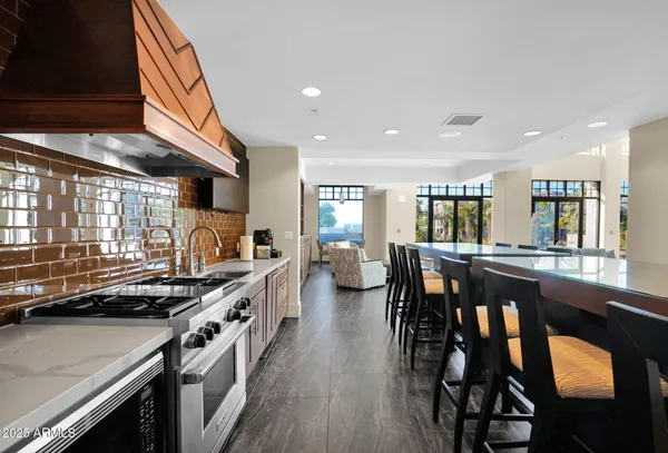 $7,500 | 8 Biltmore Estate, Unit 116, Phoenix, AZ 85016