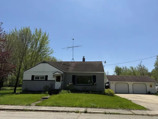 $134,900 | 515 East Groninger Street, Suring, WI 54174