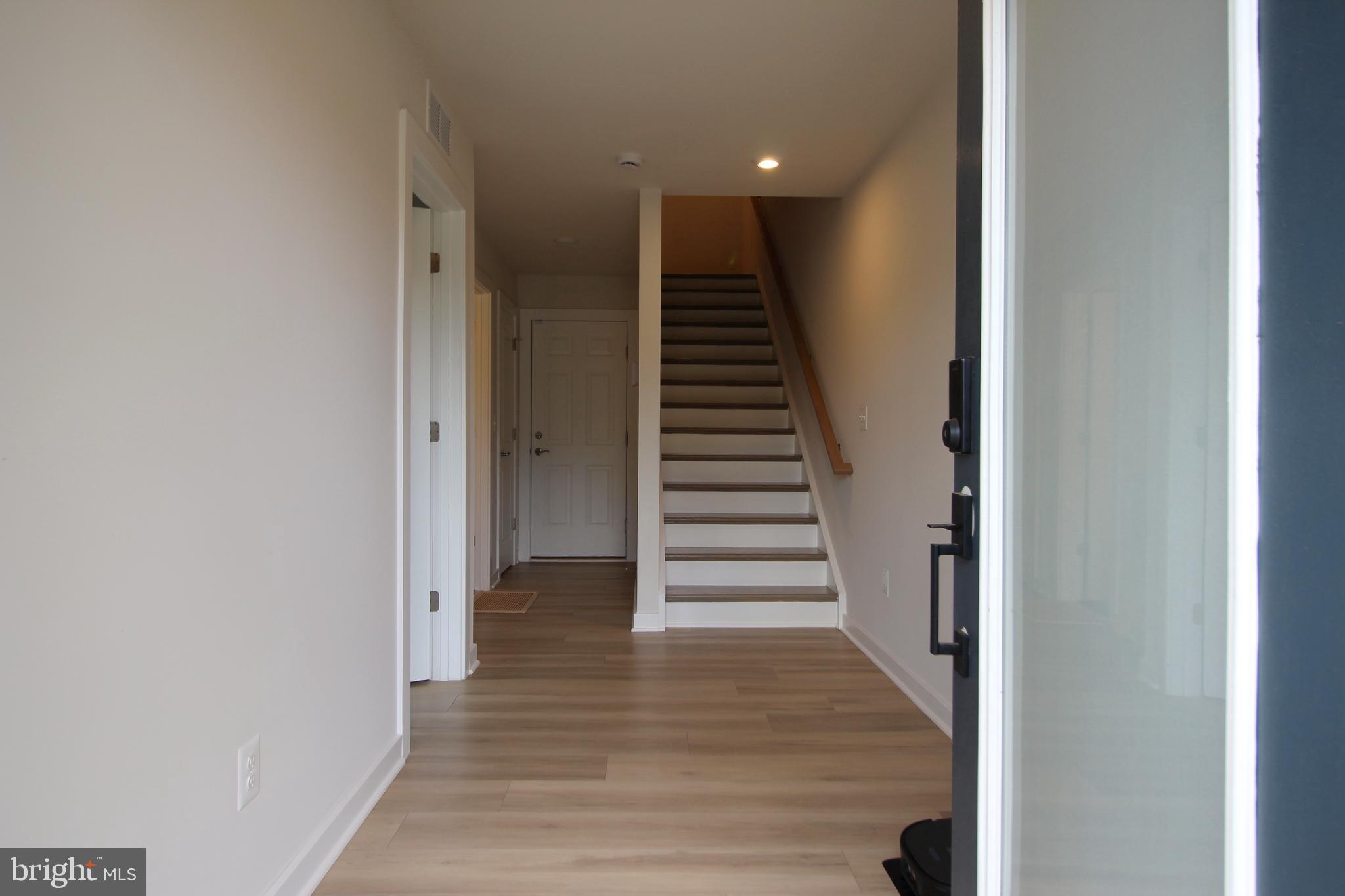 2107 Acadia Road Herndon, VA 20170 - Photo 27 of 30