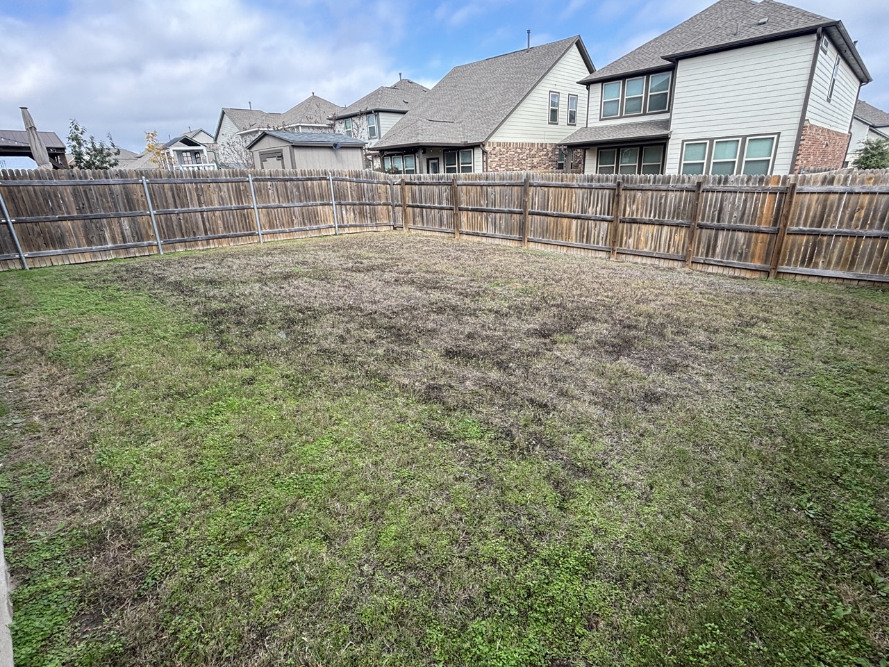 7606 Elk Grove Path Austin, TX 78754 - Photo 31 of 40 Fenced backyard with a residential view