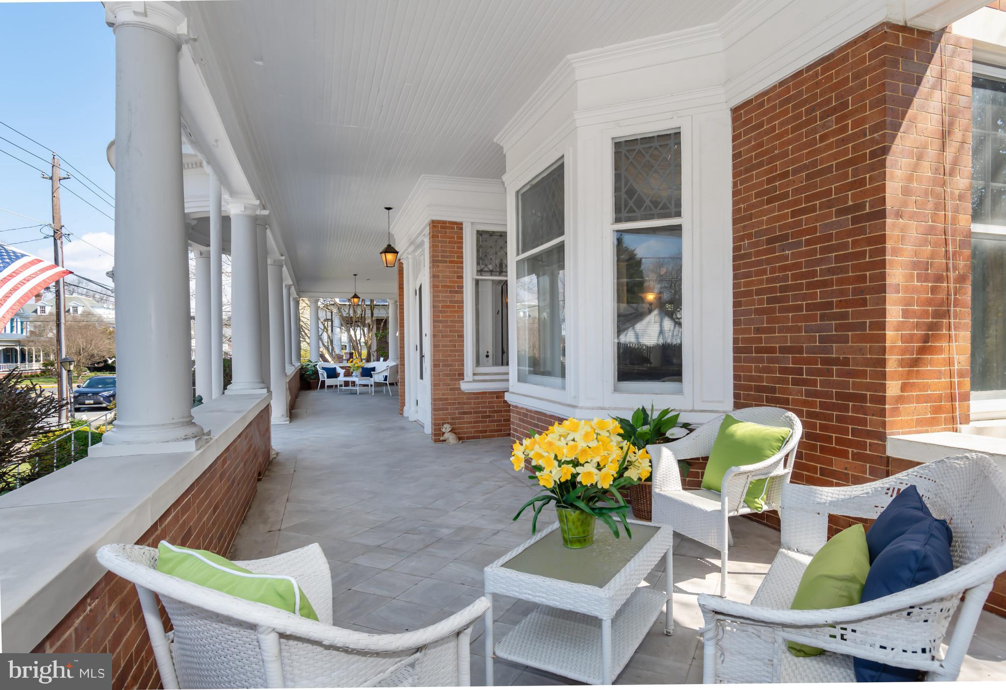 314 Mill Street Cambridge, MD 21613 - Photo 4 of 47 Front Porch