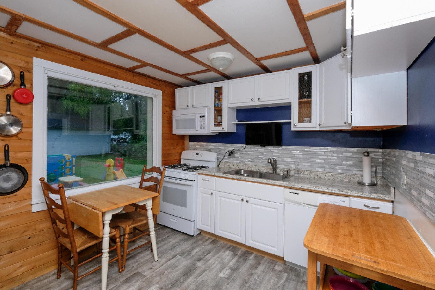 2155 Mt Olivet Road Kalamazoo, MI 49004 - Photo 8 of 16 2155 Mt. Olivet-8