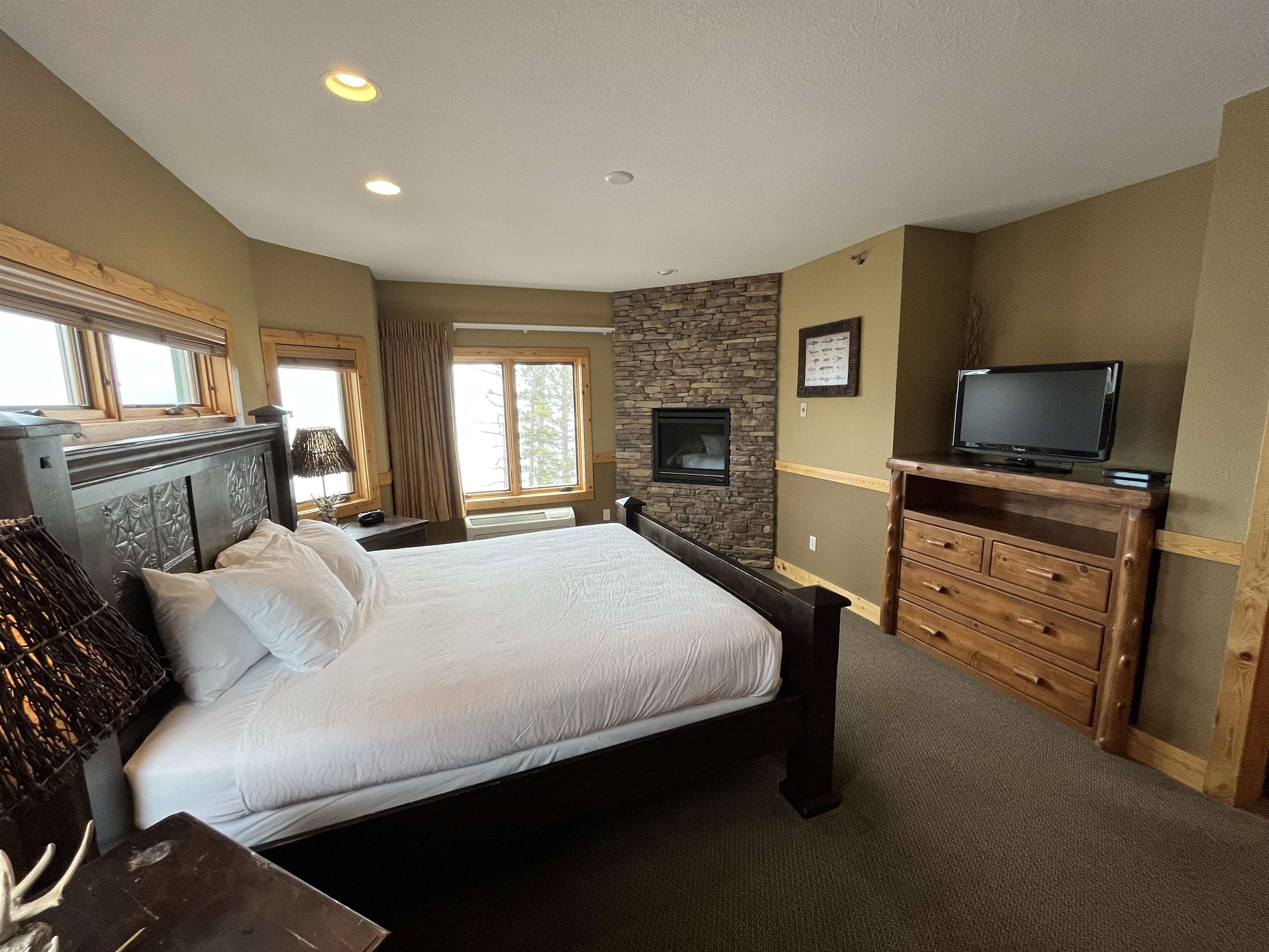 Two Burlington Road, Unit 3206 Two Harbors, MN 55616 - Photo 26 of 44