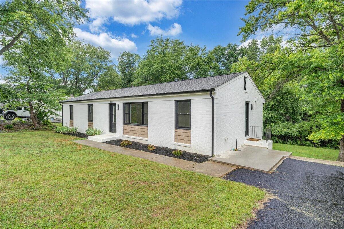5365 Gieser Road Roanoke, VA 24018 - Photo 6 of 52 54-MIB06058
