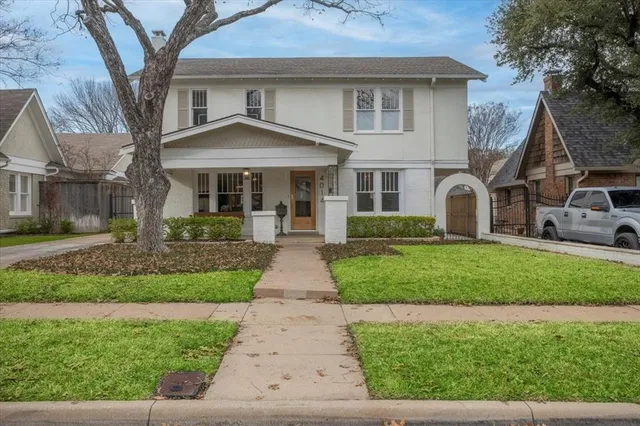 $965,000 | 4014 Modlin Avenue, Fort Worth, TX 76107
