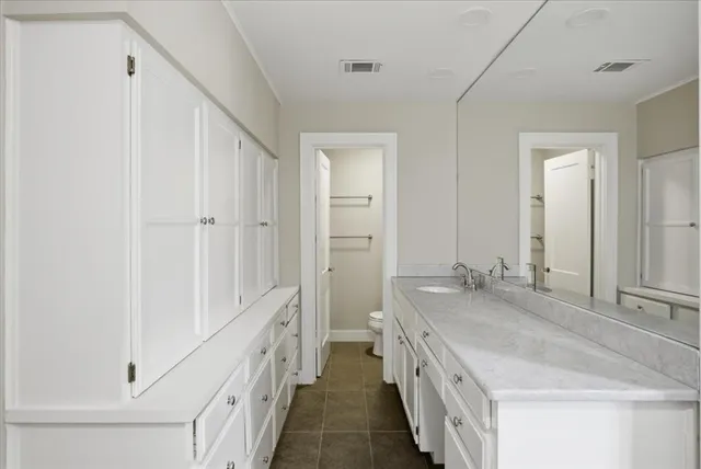 $965,000 | 4014 Modlin Avenue, Fort Worth, TX 76107