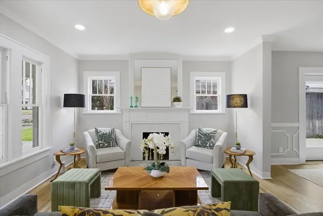 $965,000 | 4014 Modlin Avenue, Fort Worth, TX 76107