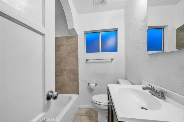 $789,950 | 14357 Herron Street, Sylmar, CA 91342