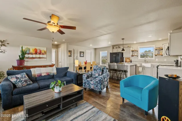 $314,900 | 24325 North Angel Way, Paulden, AZ 86334