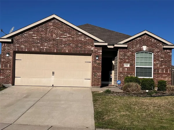 $1,895 | 208 Cottonwood Drive, Princeton, TX 75407
