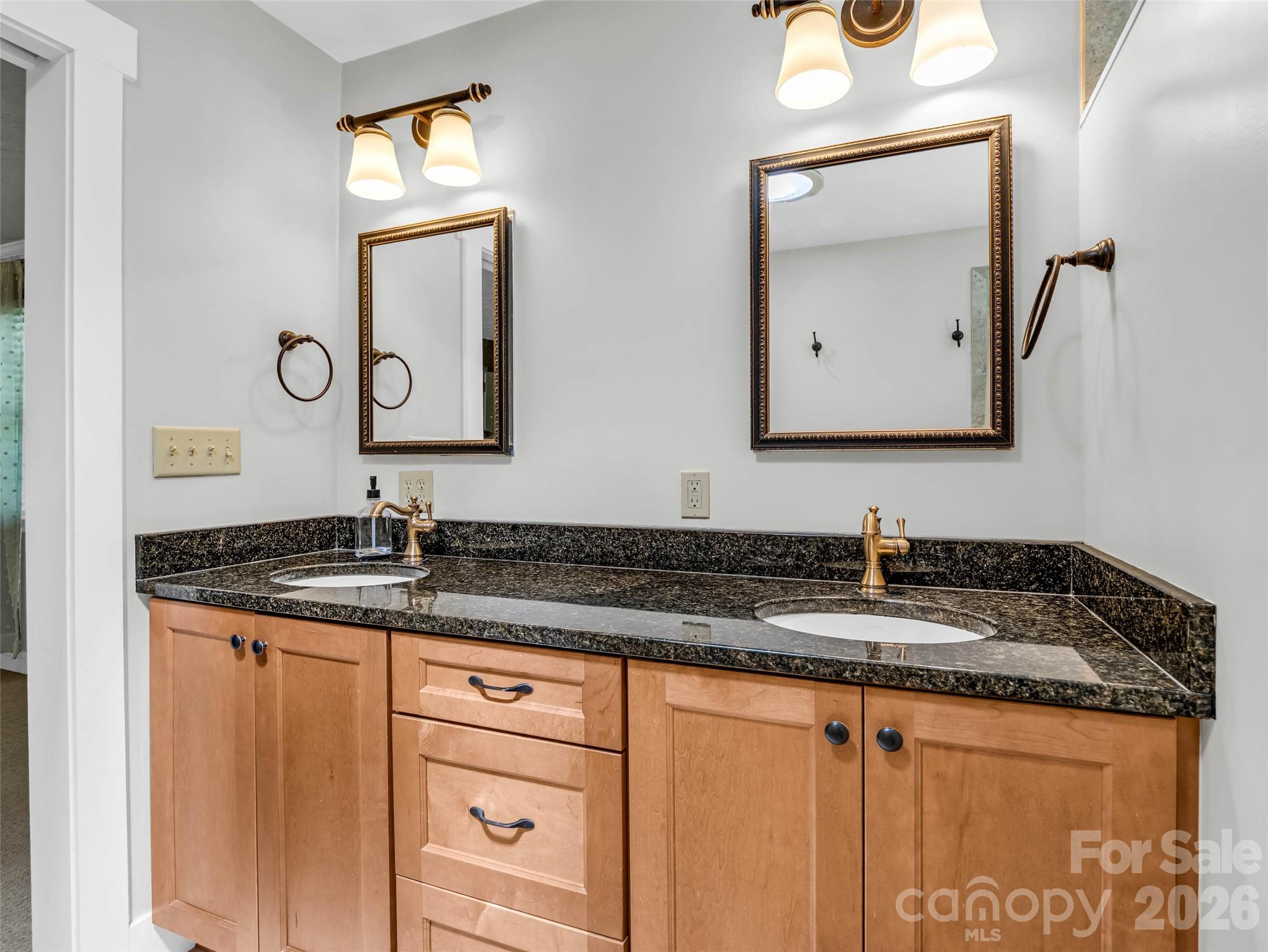 52 Forest Road Asheville, NC 28803 - Photo 27 of 48