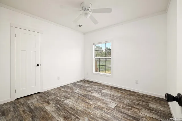 $2,000 | 2301 Wegner Road, Unit B, New Braunfels, TX 78132