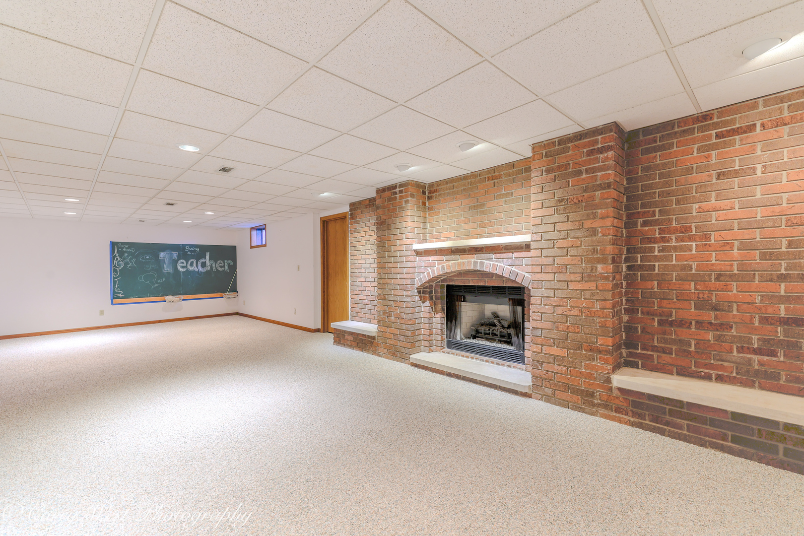 1208 Foxpointe Drive Sycamore, IL 60178 - Photo 22 of 29